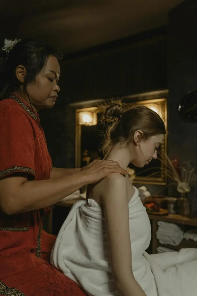 Woman having a 35-minute seated massage